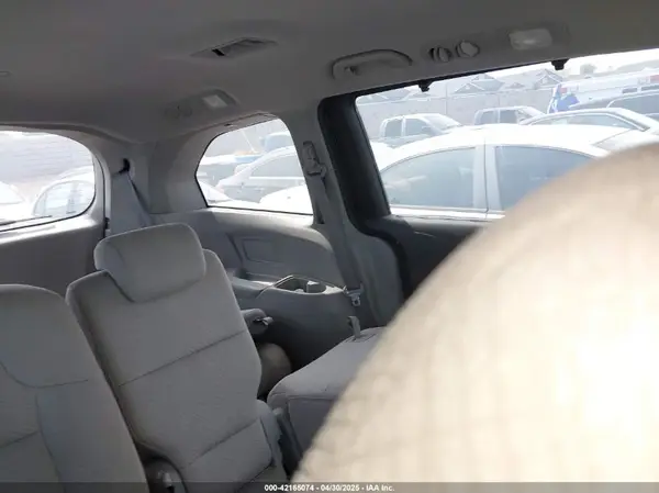 5FNRL5H42GB140162 2016 HONDA ODYSSEY - Image 8
