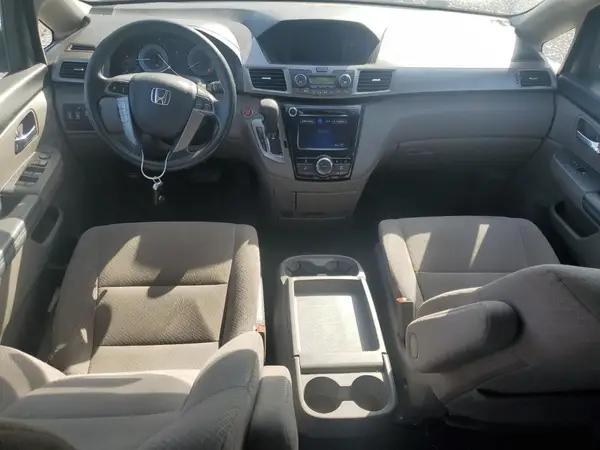 5FNRL5H42GB141053 2016 HONDA ODYSSEY - Image 8