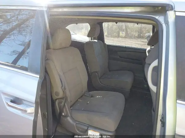 5FNRL5H42GB163697 2016 HONDA ODYSSEY - Image 8