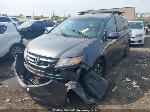 5FNRL5H42GB503740 2016 HONDA ODYSSEY - Image 2