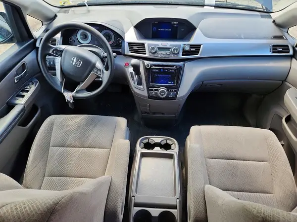 5FNRL5H43GB097760 2016 HONDA ODYSSEY - Image 8