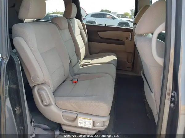 5FNRL5H43GB506016 2016 HONDA ODYSSEY - Image 8