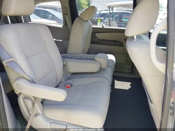 5FNRL5H44GB094916 2016 HONDA ODYSSEY - Image 8