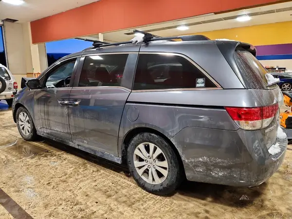5FNRL5H44HB021675 2017 HONDA ODYSSEY - Image 2