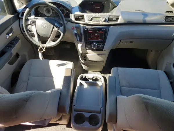 5FNRL5H45GB052562 2016 HONDA ODYSSEY - Image 8