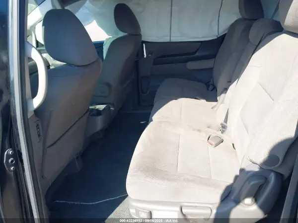 5FNRL5H45GB109228 2016 HONDA ODYSSEY - Image 8