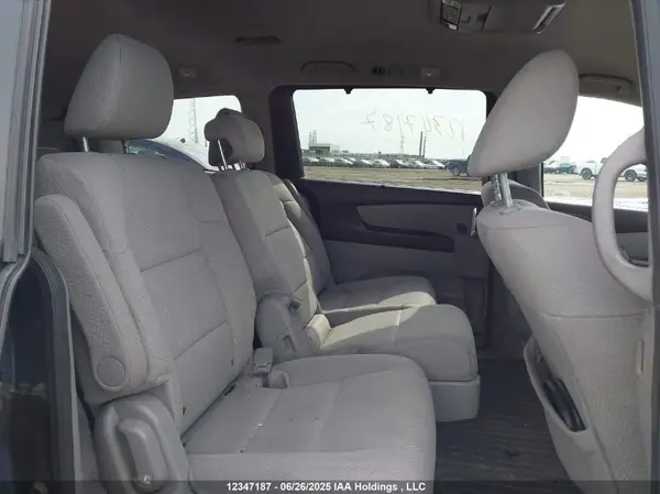 5FNRL5H45GB513551 2016 HONDA ODYSSEY - Image 8