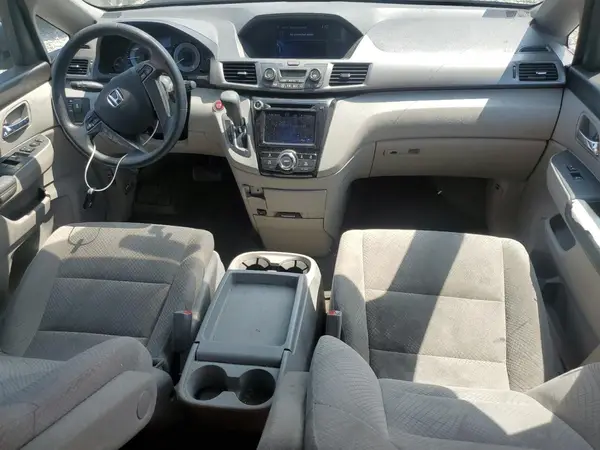 5FNRL5H45HB025346 2017 HONDA ODYSSEY - Image 8