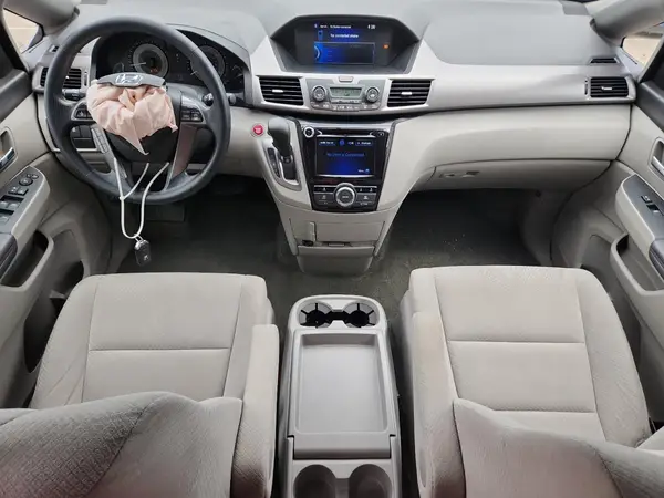 5FNRL5H46HB009463 2017 HONDA ODYSSEY - Image 8