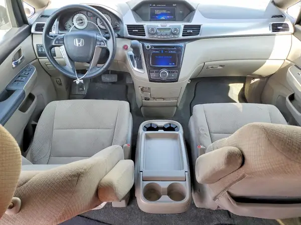 5FNRL5H47GB018249 2016 HONDA ODYSSEY - Image 8