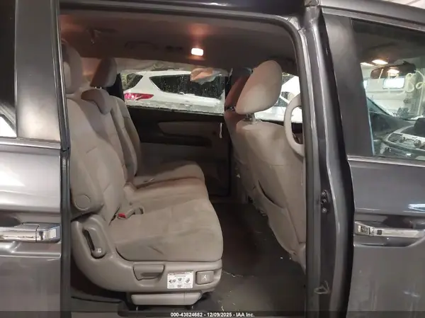 5FNRL5H47GB074580 2016 HONDA ODYSSEY - Image 8