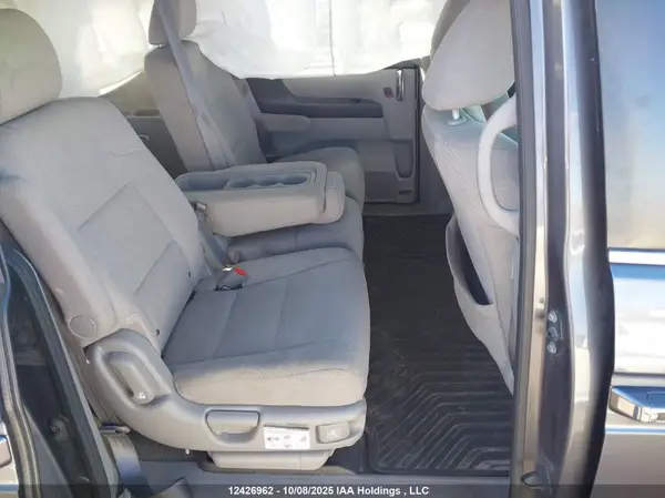 5FNRL5H47HB501399 2017 HONDA ODYSSEY - Image 8