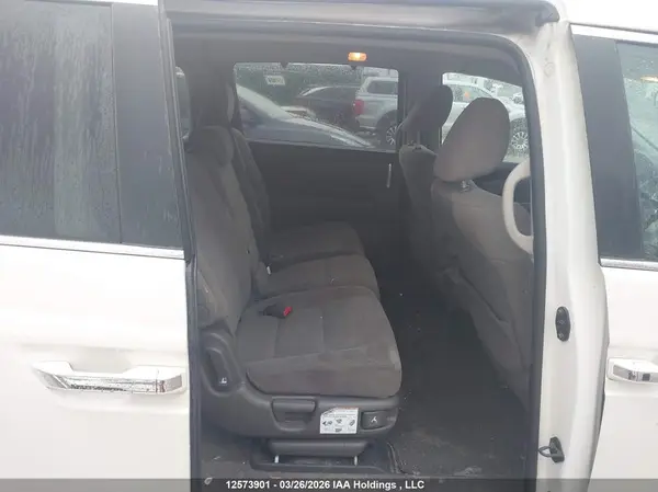 5FNRL5H47HB502374 2017 HONDA ODYSSEY - Image 8