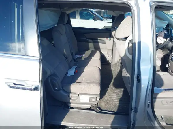 5FNRL5H48GB071462 2016 HONDA ODYSSEY - Image 8