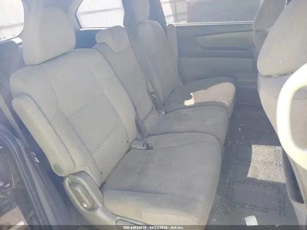 5FNRL5H48HB007049 2017 HONDA ODYSSEY - Image 8