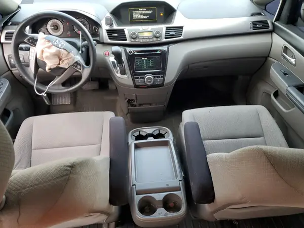 5FNRL5H48HB019038 2017 HONDA ODYSSEY - Image 8