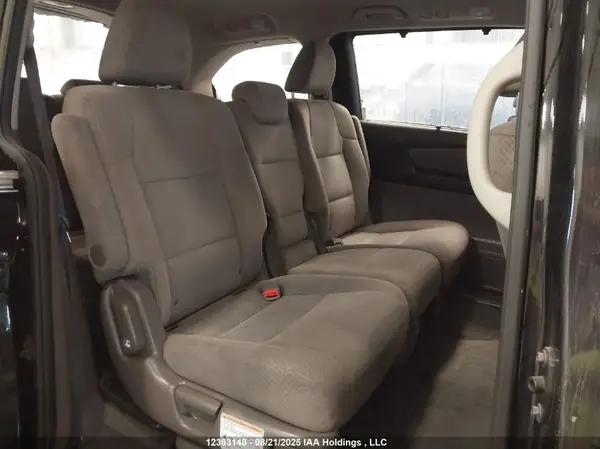 5FNRL5H48HB502044 2017 HONDA ODYSSEY - Image 8