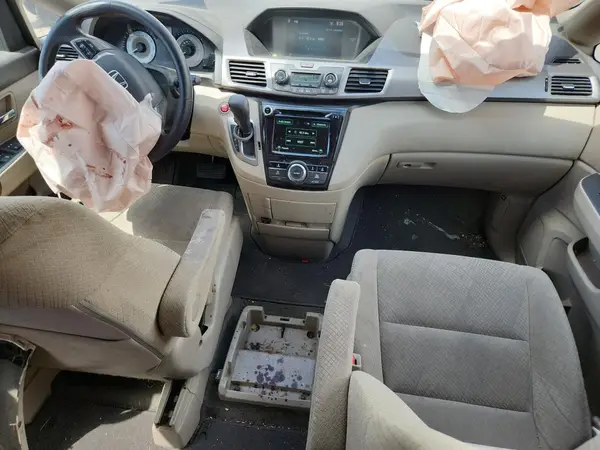 5FNRL5H49GB107028 2016 HONDA ODYSSEY - Image 8