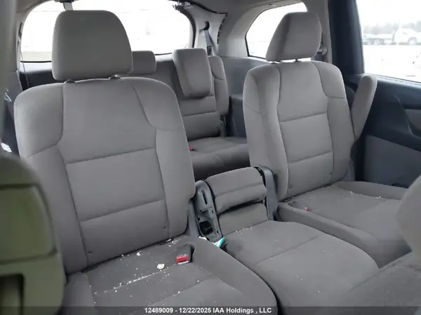 5FNRL5H49HB502960 2017 HONDA ODYSSEY - Image 8