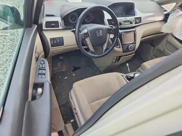 5FNRL5H4XGB092099 2016 HONDA ODYSSEY - Image 8