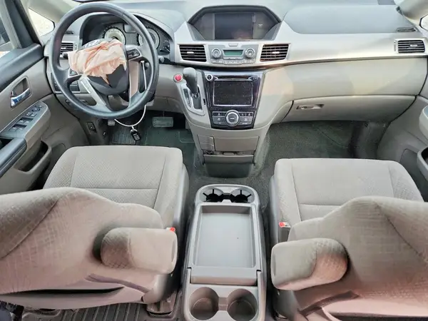 5FNRL5H4XGB108530 2016 HONDA ODYSSEY - Image 8