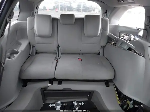 5FNRL5H4XGB122332 2016 HONDA ODYSSEY - Image 8