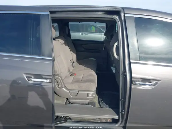 5FNRL5H4XGB137445 2016 HONDA ODYSSEY - Image 8