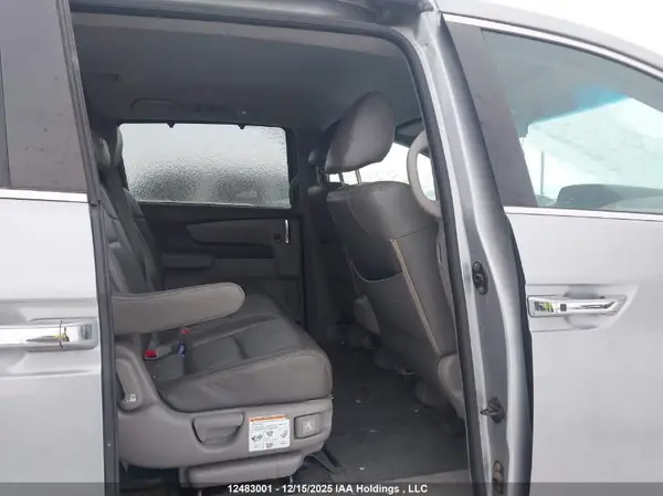 5FNRL5H4XGB505669 2016 HONDA ODYSSEY - Image 8