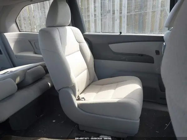 5FNRL5H4XHB003777 2017 HONDA ODYSSEY - Image 8