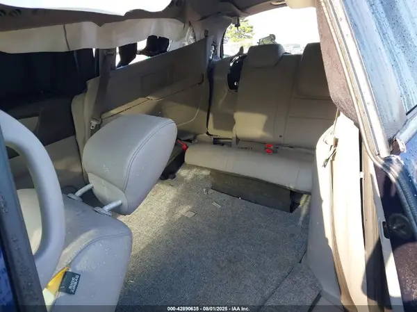5FNRL5H60GB001682 2016 HONDA ODYSSEY - Image 8