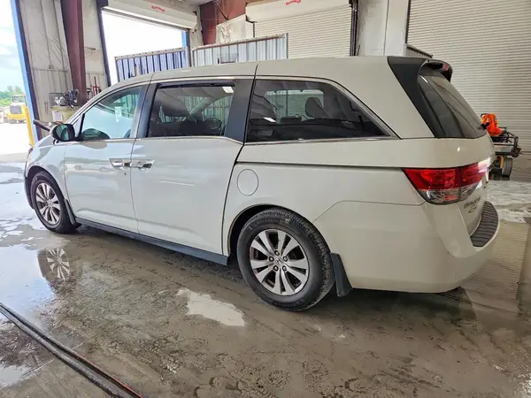 5FNRL5H60GB011838 2016 HONDA ODYSSEY - Image 2