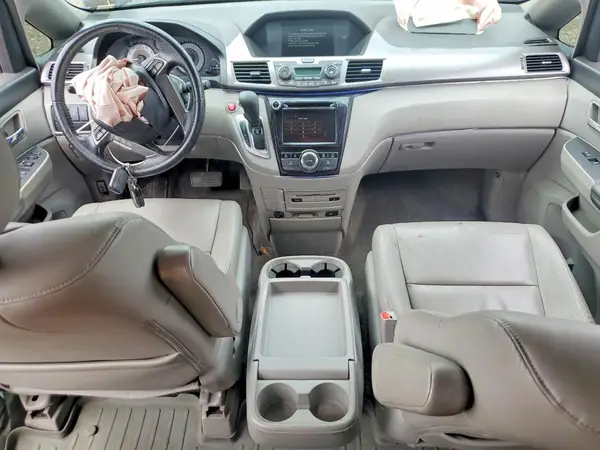 5FNRL5H60GB016019 2016 HONDA ODYSSEY - Image 8