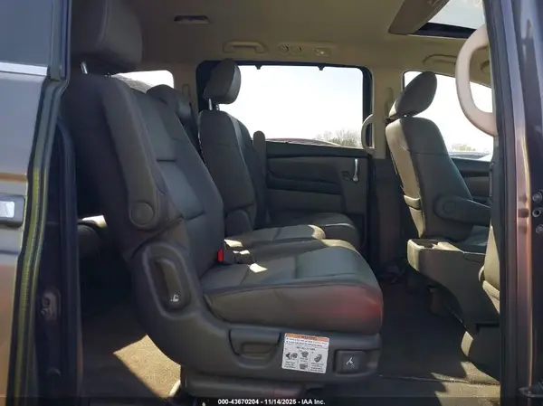 5FNRL5H60GB041468 2016 HONDA ODYSSEY - Image 8
