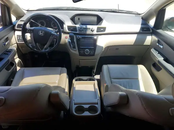 5FNRL5H60GB050249 2016 HONDA ODYSSEY - Image 8