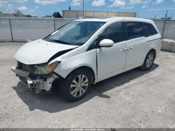 5FNRL5H60GB057685 2016 HONDA ODYSSEY - Image 2