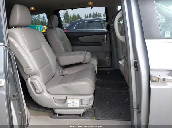 5FNRL5H60GB070789 2016 HONDA ODYSSEY - Image 8