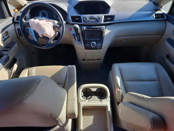 5FNRL5H60GB072400 2016 HONDA ODYSSEY - Image 8