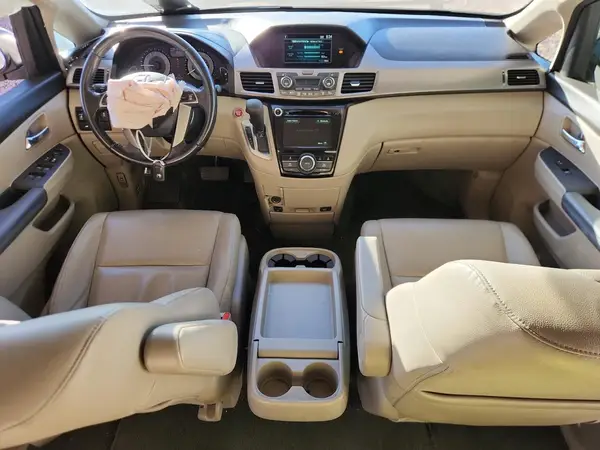 5FNRL5H60GB083851 2016 HONDA ODYSSEY - Image 8