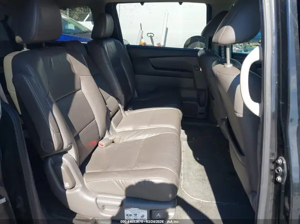 5FNRL5H60GB121546 2016 HONDA ODYSSEY - Image 8