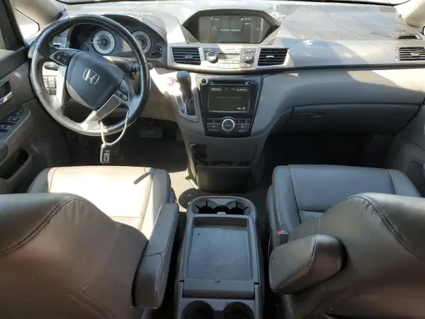 5FNRL5H60GB132806 2016 HONDA ODYSSEY - Image 8