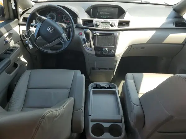 5FNRL5H60GB138587 2016 HONDA ODYSSEY - Image 8