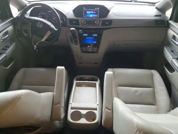 5FNRL5H60GB151081 2016 HONDA ODYSSEY - Image 8