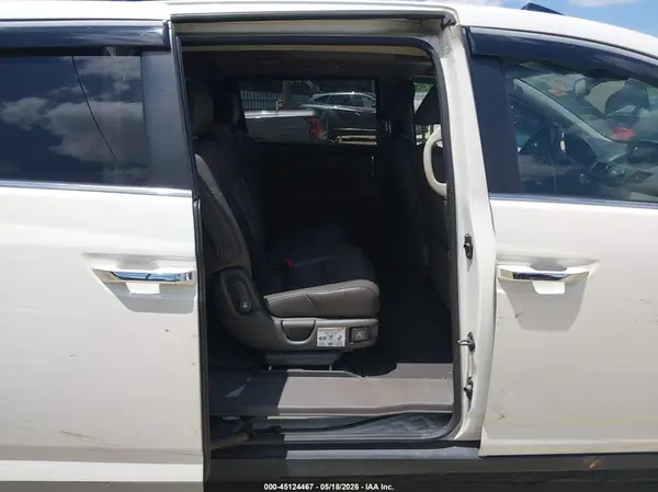 5FNRL5H60GB152568 2016 HONDA ODYSSEY - Image 8