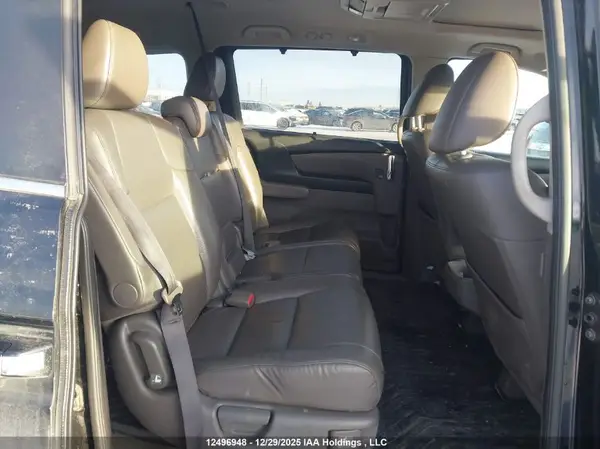 5FNRL5H60GB502121 2016 HONDA ODYSSEY - Image 8