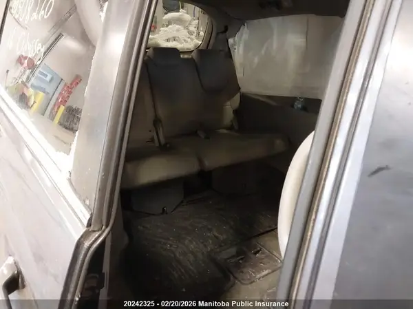 5FNRL5H60GB508260 2016 HONDA ODYSSEY - Image 8