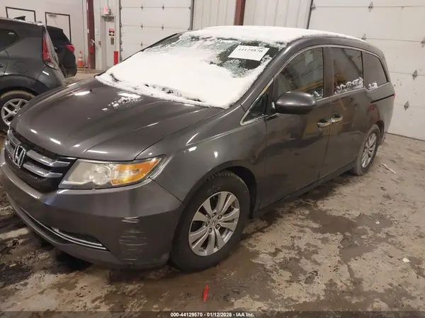 5FNRL5H60HB001084 2017 HONDA ODYSSEY - Image 2