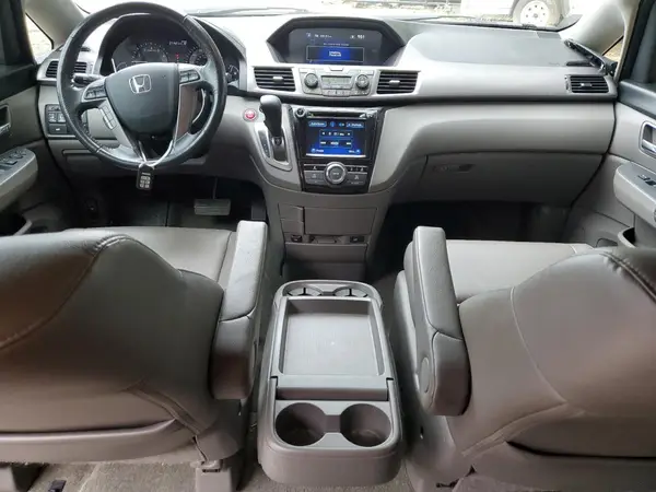 5FNRL5H60HB004227 2017 HONDA ODYSSEY - Image 8