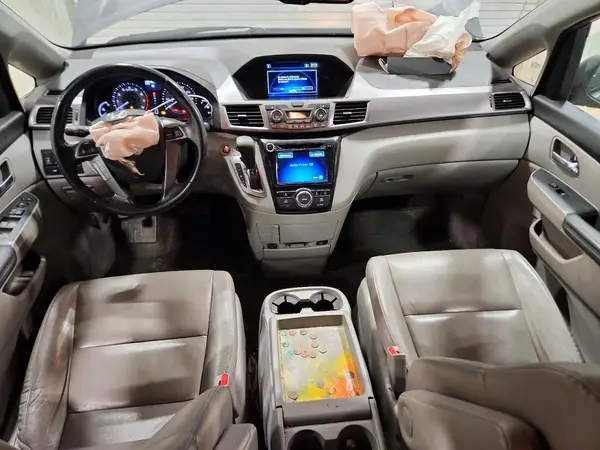 5FNRL5H60HB015664 2017 HONDA ODYSSEY - Image 8