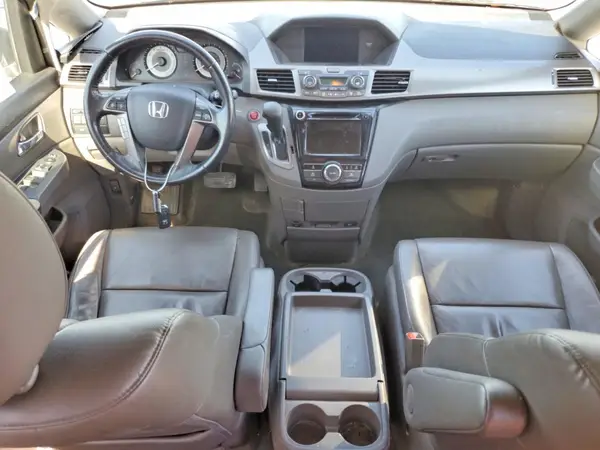 5FNRL5H61GB020645 2016 HONDA ODYSSEY - Image 8