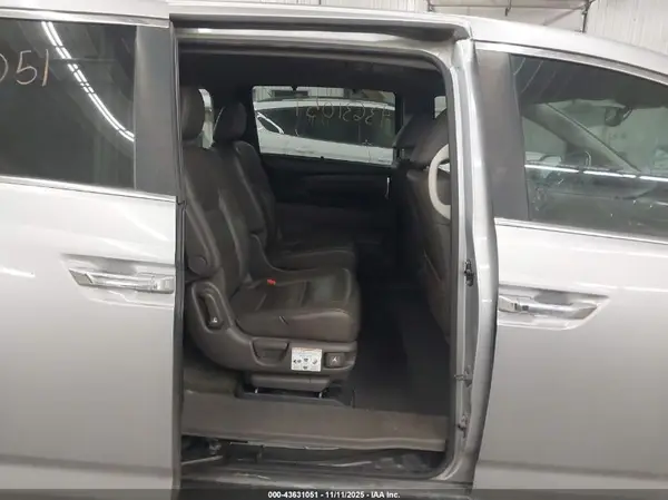 5FNRL5H61GB031158 2016 HONDA ODYSSEY - Image 8